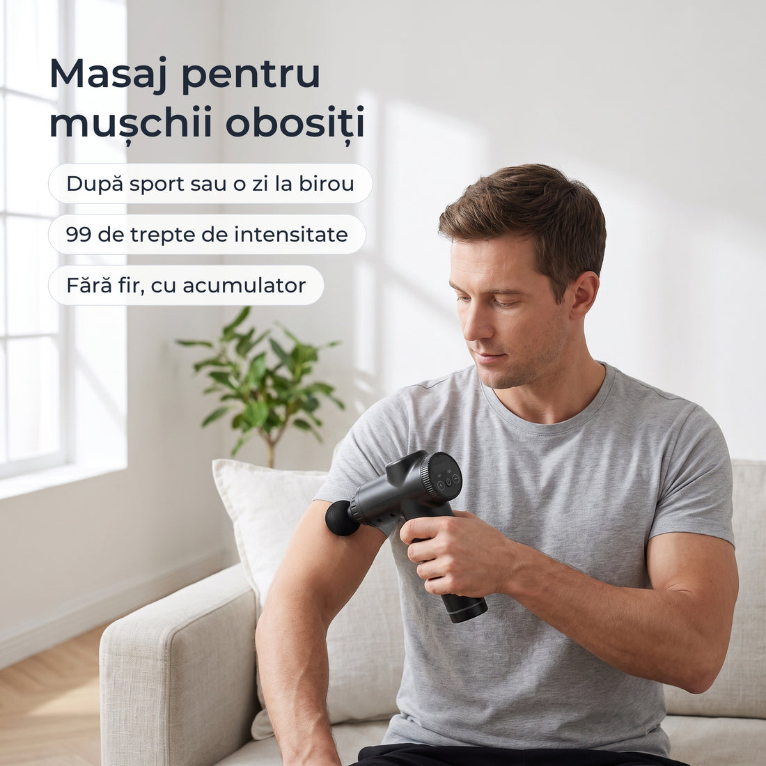 Pistol de masaj folosit acasă, pe partea exterioară a brațului