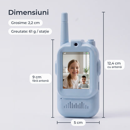 Dimensiunile stației: 9 cm înălțime fără antenă, 12,4 cm cu antenă, 5 cm lățime, 2,2 cm grosime, 61 g